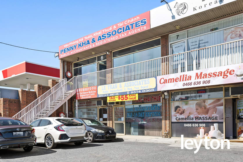 Click to view all images 2/4 St James Ave Springvale VIC 3171 - Image 3