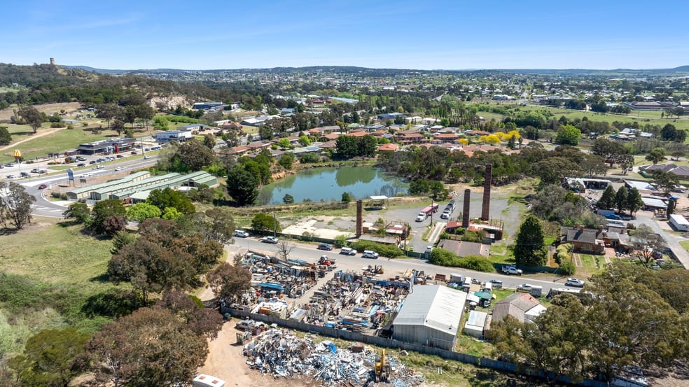 Click to view all images 11 Common Street Goulburn NSW 2580 - Image 2