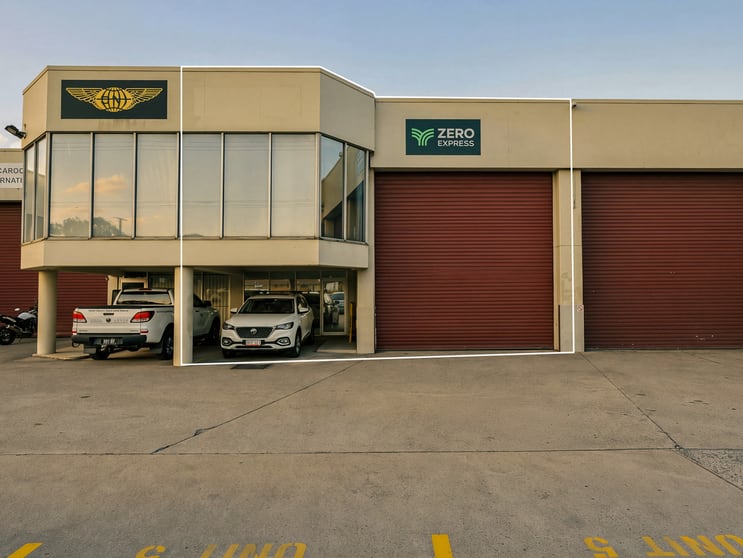 Click to view all images 5/1368 Kingsford Smith Drive Pinkenba QLD 4008 - Image 1