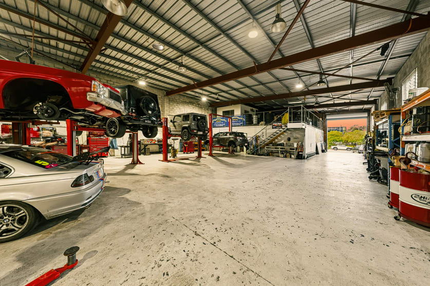 Click to view all images 81 Old Toombul Road Northgate QLD 4013 - Image 2