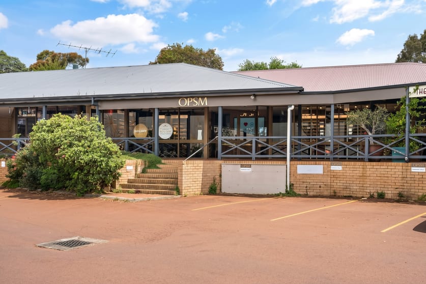 Click to view all images 3/145 Bussell Highway Margaret River WA 6285 - Image 1