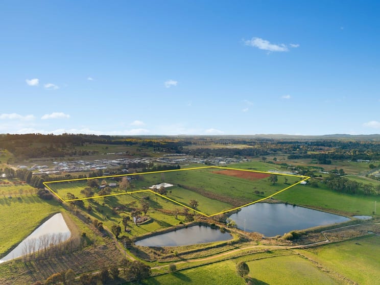 Click to view all images 157 Lysterfield Road Orange NSW 2800 - Image 1