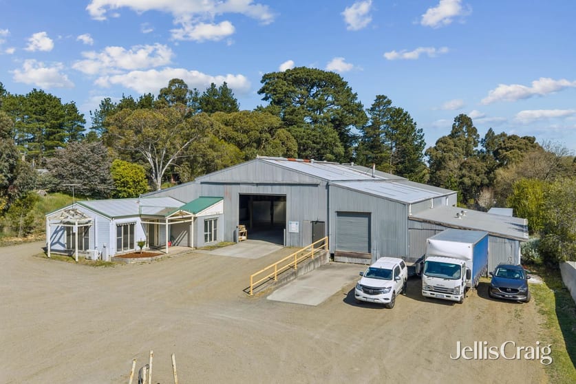 Click to view all images 108-112 Lal Lal Street Canadian VIC 3350 - Image 2