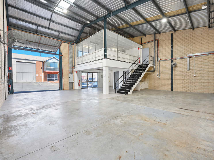 Click to view all images 6/21-29 Chester Street Annandale NSW 2038 - Image 2