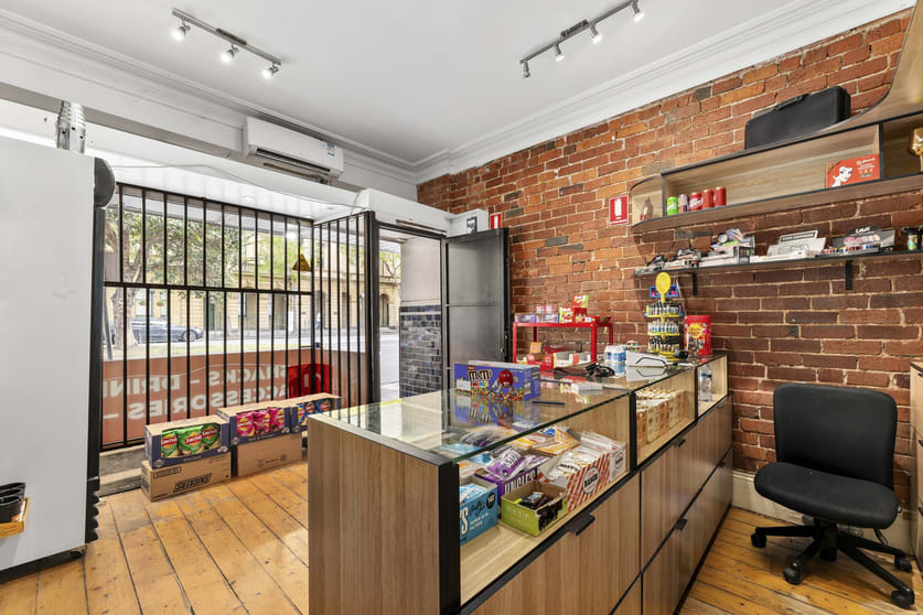 Click to view all images 362 Bay Street Port Melbourne VIC 3207 - Image 4