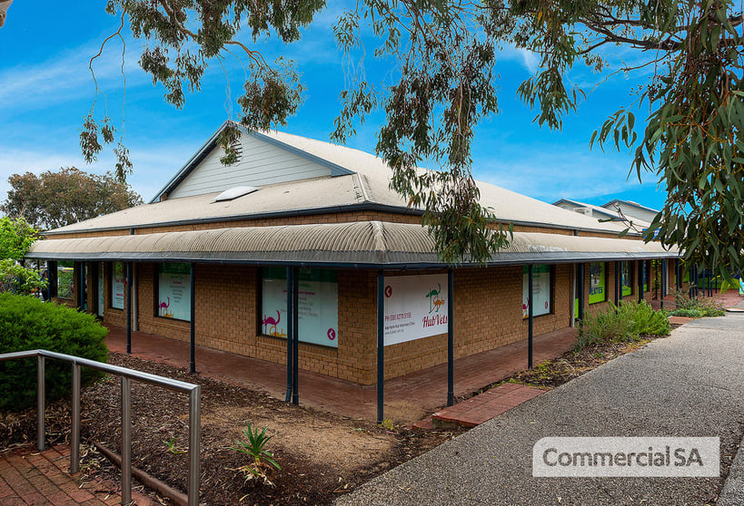 Click to view all images Unit 5, 1 Christie Way Aberfoyle Park SA 5159 - Image 2