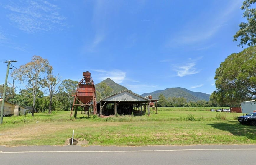 Click to view all images 99 Riverstone Road Gordonvale QLD 4865 - Image 2