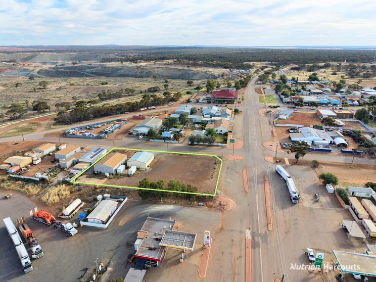 Click to view all images 1-5 Spica Street Southern Cross WA 6426 - Image 3