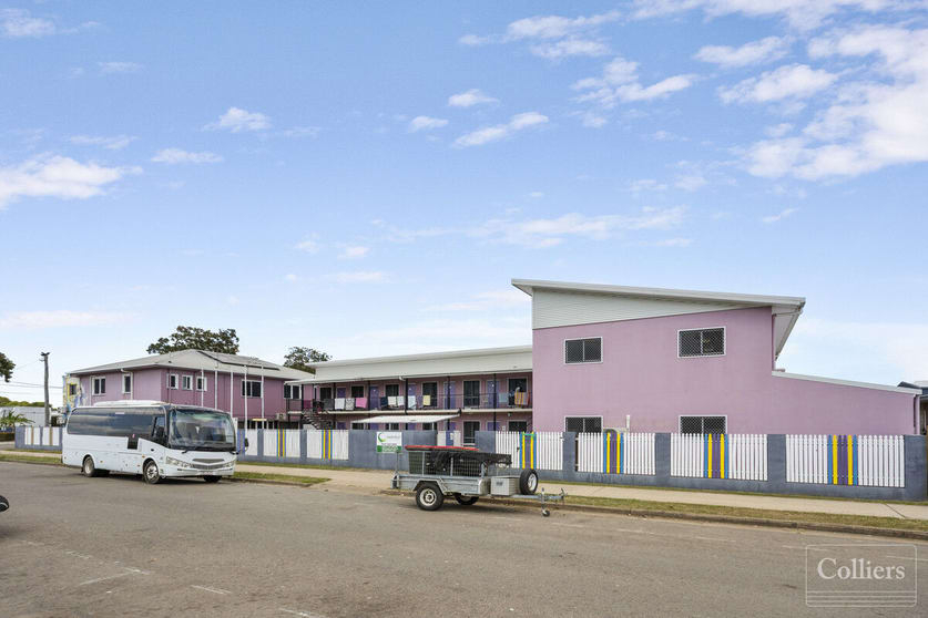 Click to view all images 30 Ninth Street Home Hill QLD 4806 - Image 3