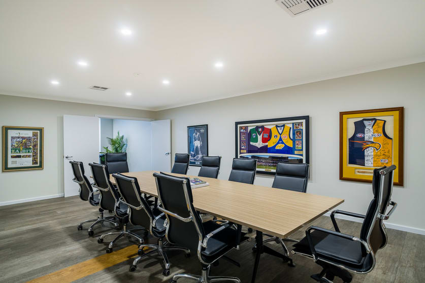 Click to view all images Unit 2/65-67 Catalano Circuit Canning Vale WA 6155 - Image 2