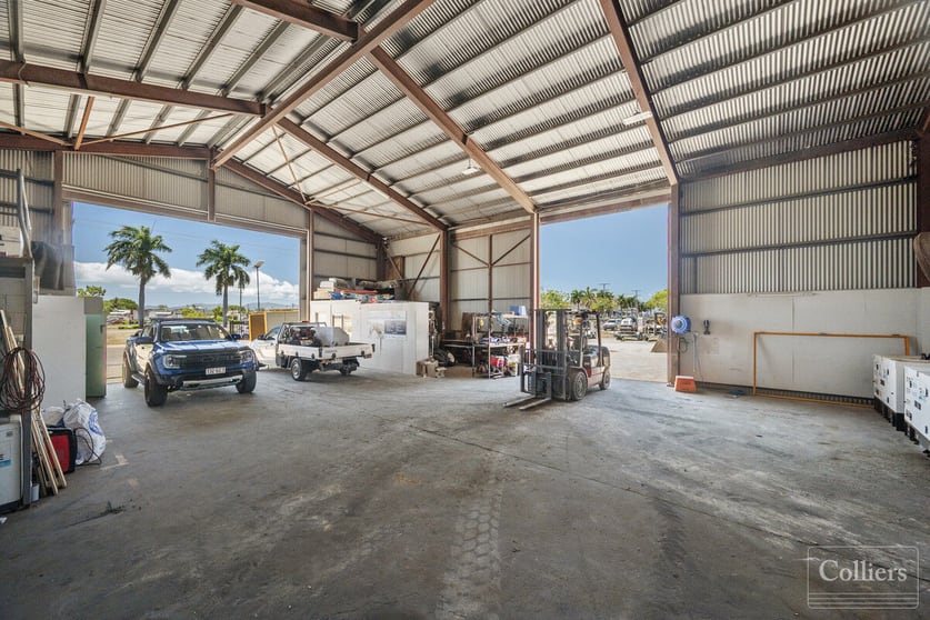 Click to view all images 454 Woolcock Street Garbutt QLD 4814 - Image 3