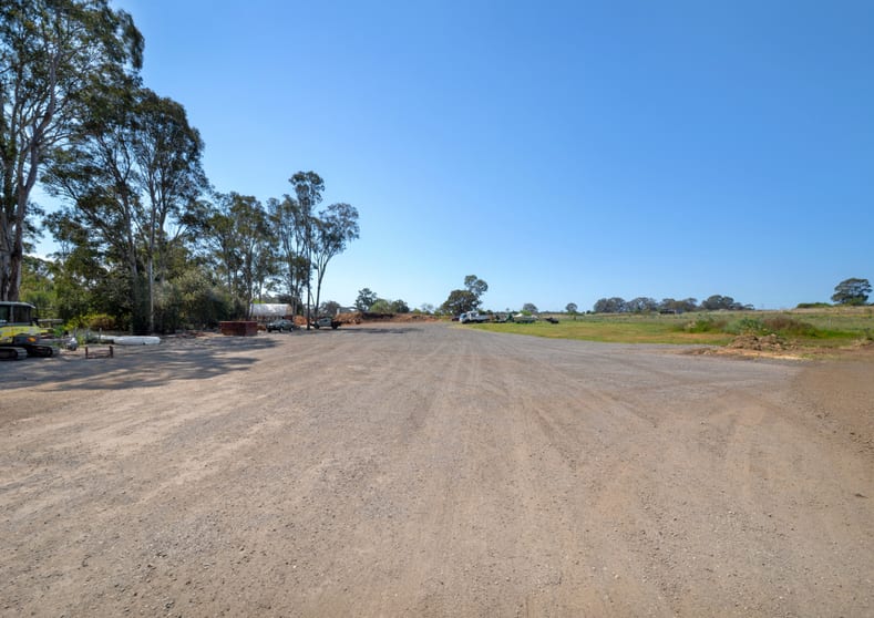 Click to view all images 143-155 Redmayne Road Horsley Park NSW 2175 - Image 5