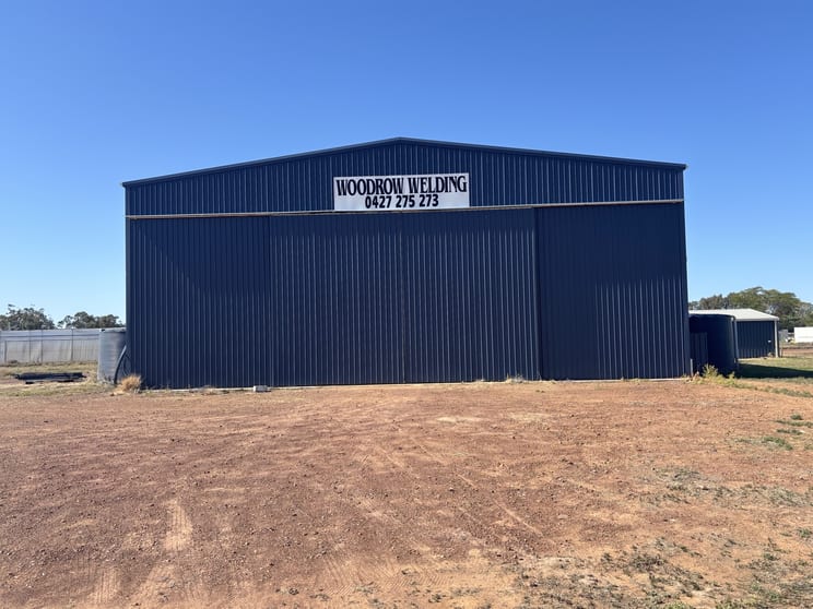 Click to view all images 15 J E Kelly Road St George QLD 4487 - Image 2
