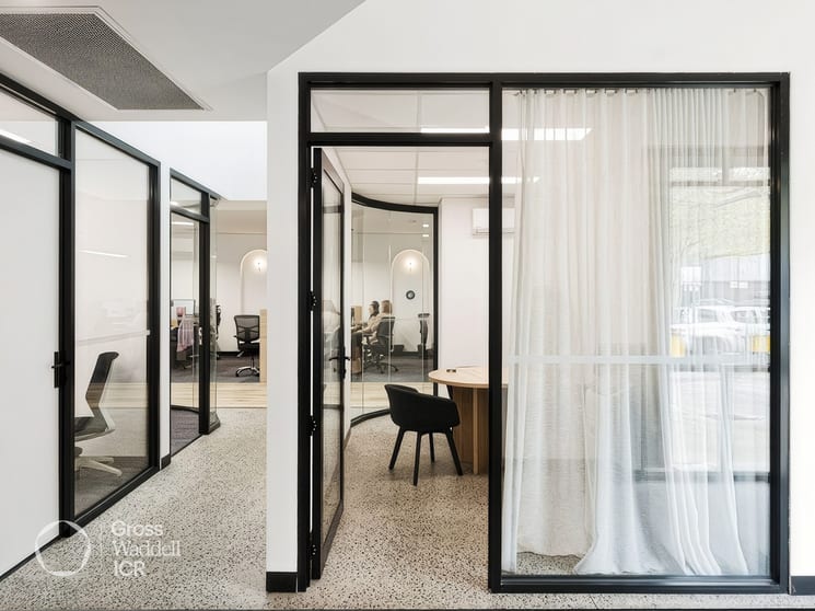 Click to view all images 288 Rosslyn Street West Melbourne VIC 3003 - Image 2