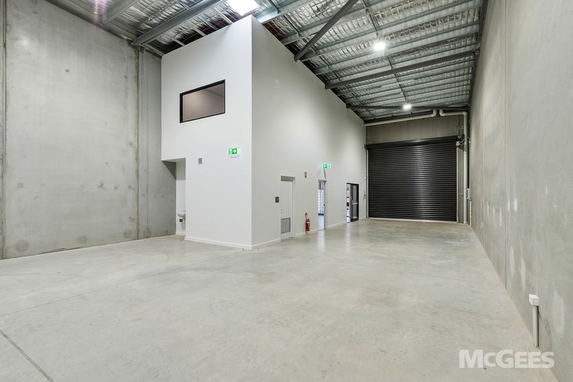 Click to view all images Unit 5/6-10 McMillan Road Seaford Meadows SA 5169 - Image 2