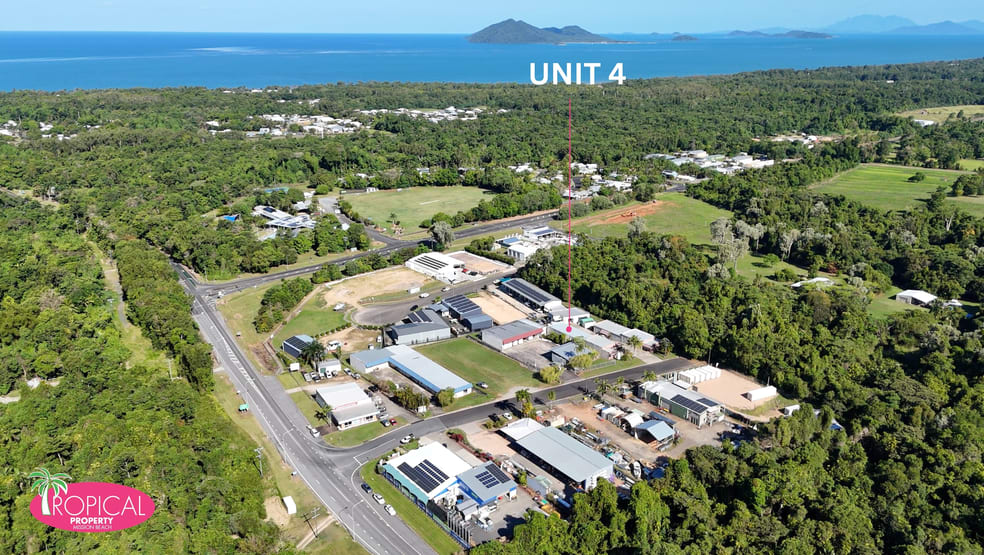 Click to view all images Unit 4/9 Dewar Street Mission Beach QLD 4852 - Image 1