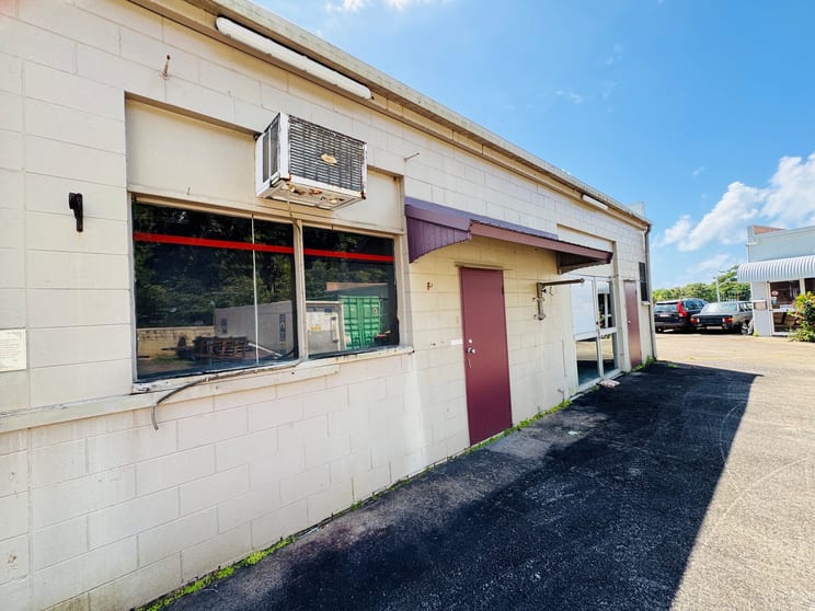 Click to view all images Unit 5/9 Dewar Street Mission Beach QLD 4852 - Image 2