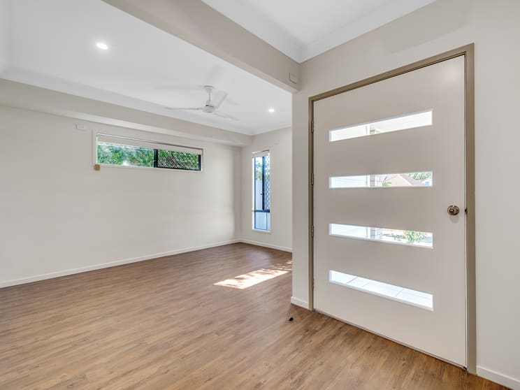 25 Buckland Street Harristown QLD 4350 - Image 2