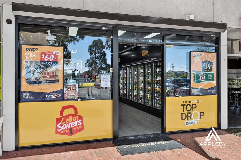 Click to view all images 4/102-106 Canterbury Road Kilsyth South VIC 3137 - Image 2