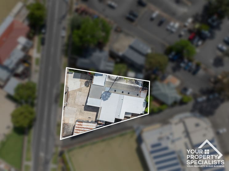 Click to view all images 21 Cawdor Road Camden NSW 2570 - Image 2