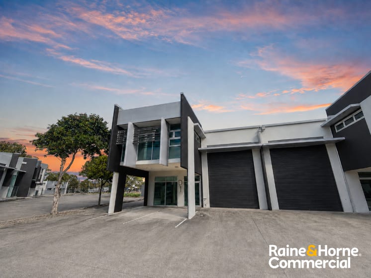 Click to view all images D1A/5 Grevillea Place Brisbane Airport QLD 4008 - Image 1