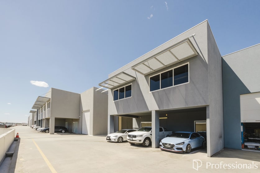 Click to view all images 2/305 Victoria Rd Malaga WA 6090 - Image 2