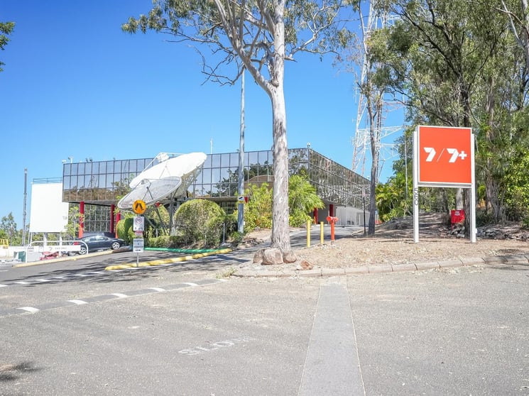 Click to view all images 560 Sir Samuel Griffith Dr Mount Coot-tha QLD 4066 - Image 3
