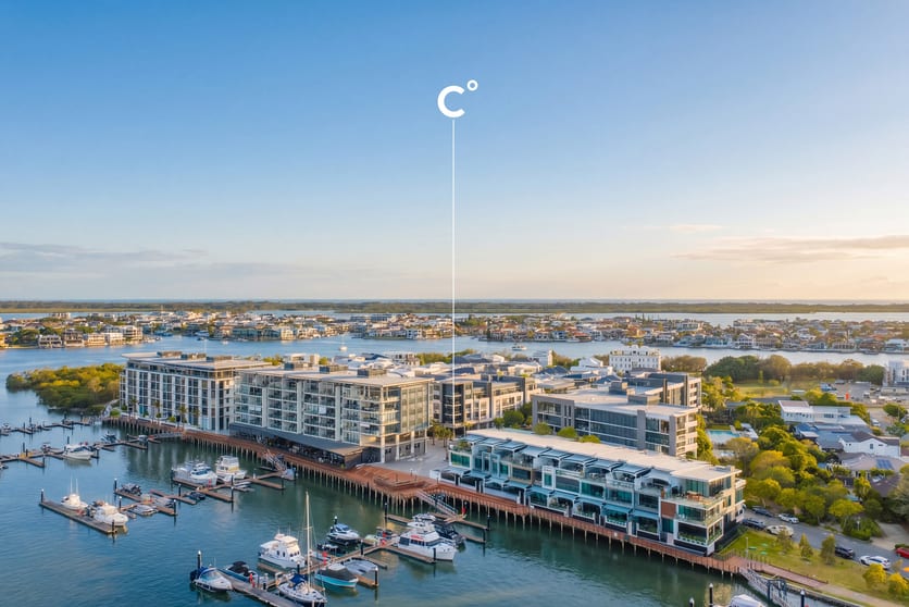 2/4 Marina Promenade Paradise Point QLD 4216 - Image 4