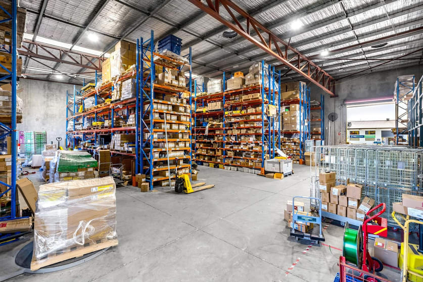 Click to view all images 163 Evans Road Salisbury QLD 4107 - Image 3