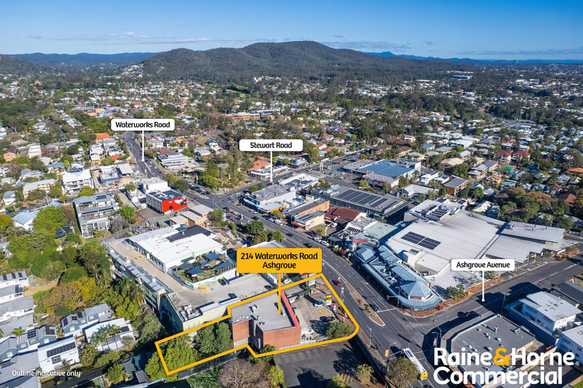 Click to view all images 214 Waterworks Road Ashgrove QLD 4060 - Image 5