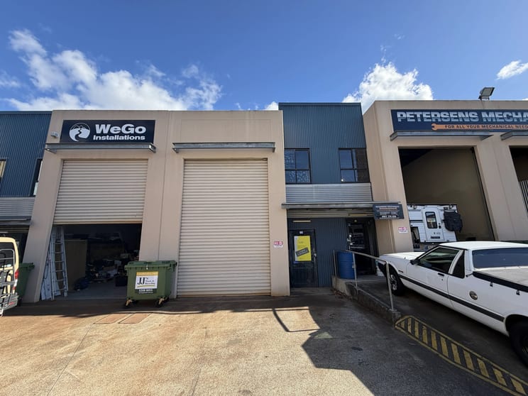 Click to view all images 11/3 Industry Place Capalaba QLD 4157 - Image 1