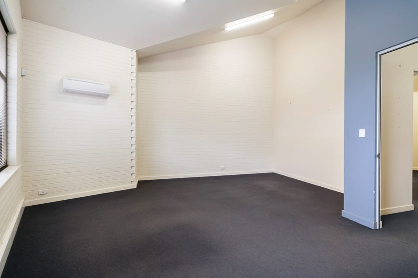 6/145 Bussell Highway Margaret River WA 6285 - Image 3