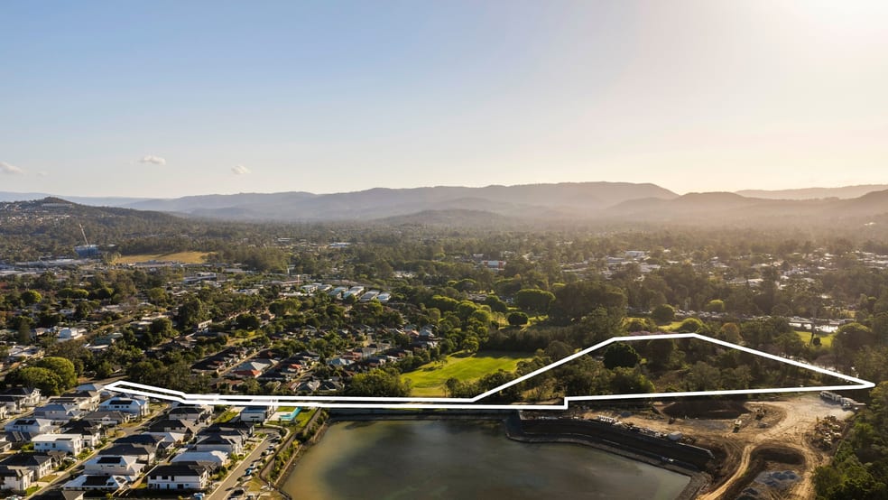 Click to view all images 7-9 Eden Court Nerang QLD 4211 - Image 4