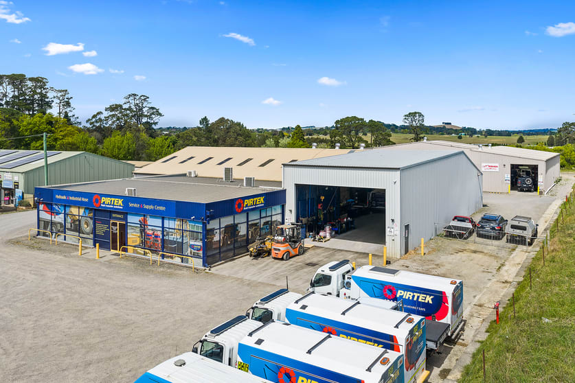 Click to view all images 40 Berrima Road Moss Vale NSW 2577 - Image 5