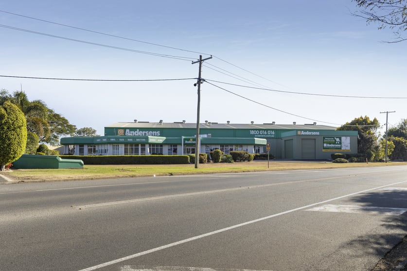 Click to view all images 29 Western Drive Gatton QLD 4343 - Image 3
