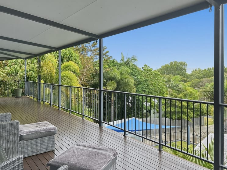 Click to view all images 22 Adelaide Street Cooktown QLD 4895 - Image 1