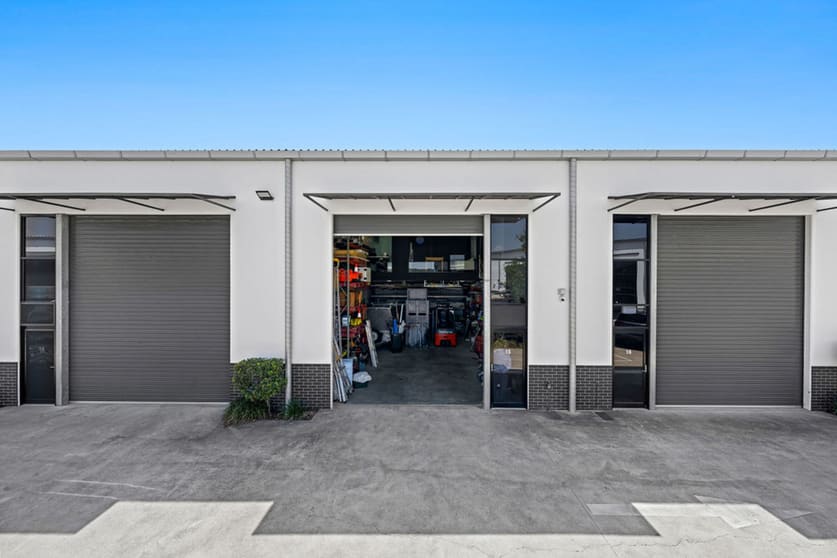 Click to view all images 15/9 Lahey Close Sherwood QLD 4075 - Image 1