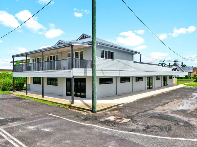 Click to view all images 1 Jacobs Road Kurrimine Beach QLD 4871 - Image 1