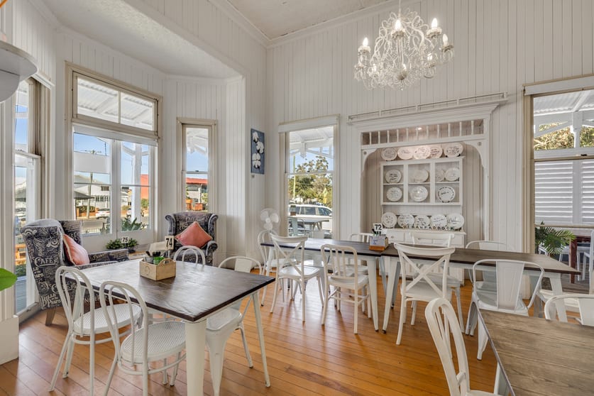 Click to view all images 138 Cunningham Street Dalby QLD 4405 - Image 3