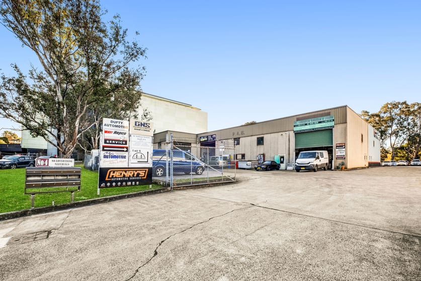 Click to view all images 1/4 Grange Road Leumeah NSW 2560 - Image 3