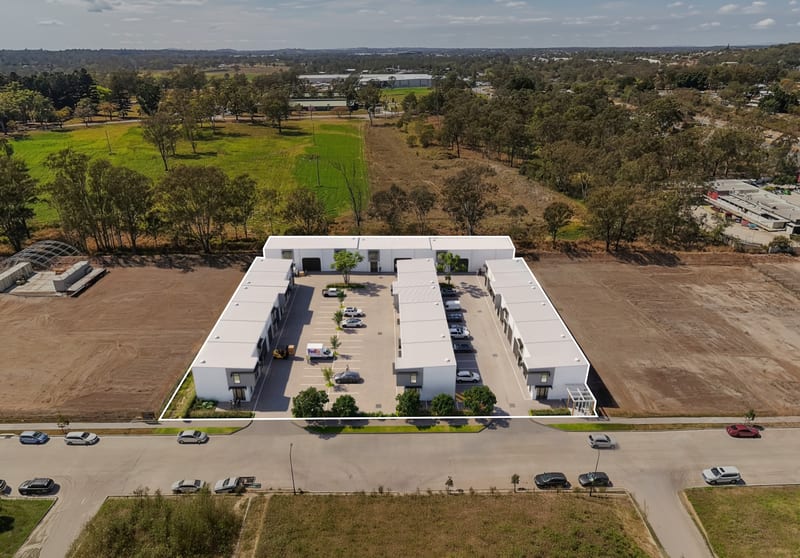 Click to view all images 5 Winston Place Riverview QLD 4303 - Image 1