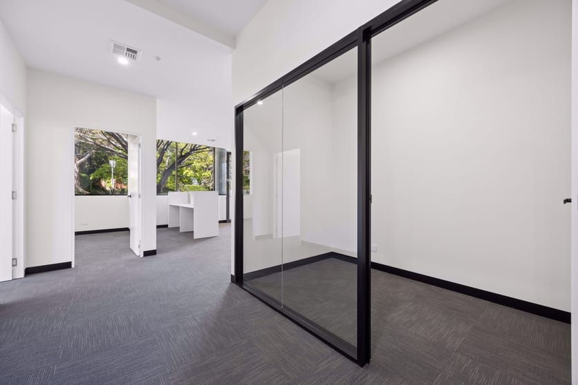 21/2 Blamey Place Campbell ACT 2612 - Image 4