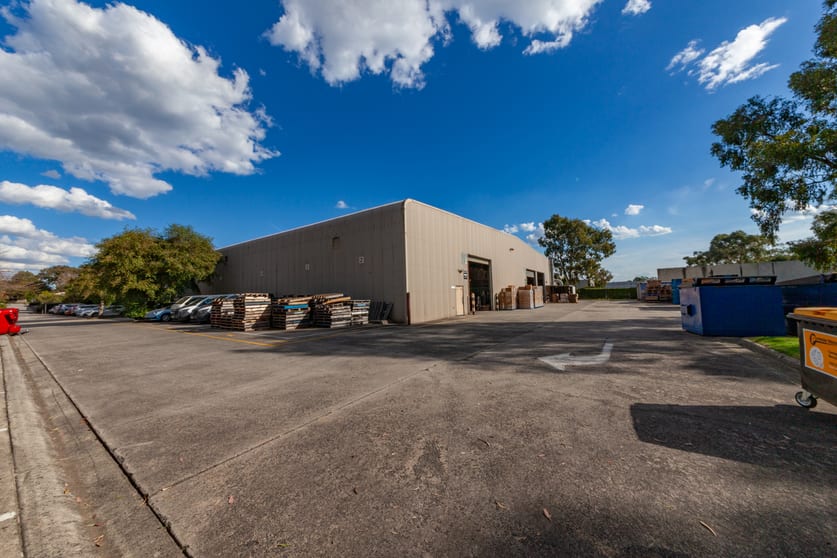 Click to view all images 20 Longstaff Road Bayswater VIC 3153 - Image 3