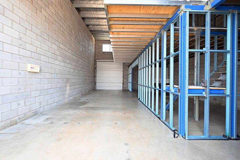 Click to view all images 11/102 Coonawarra Road Winnellie NT 0820 - Image 2