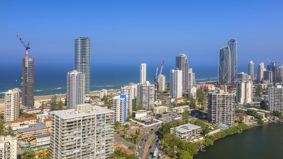 Click to view all images 2931 Gold Coast Highway (31 Aubrey Street) Surfers Paradise QLD 4217 - Image 4