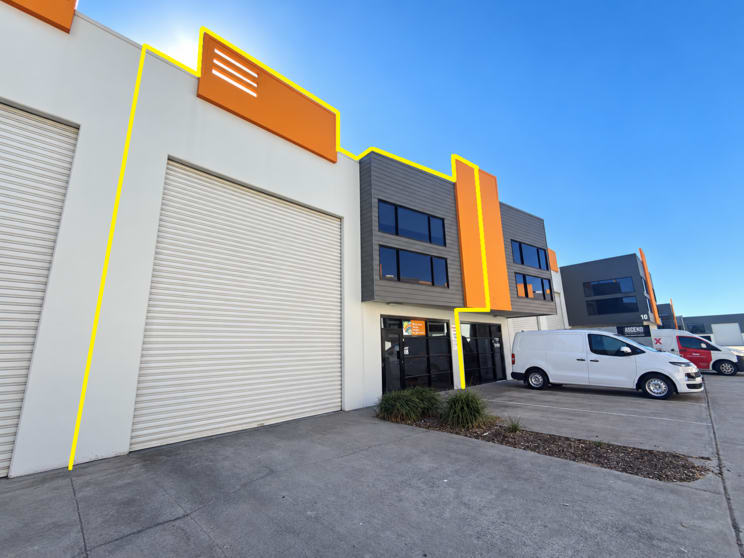 Click to view all images Unit 8/20-22 Ellerslie Road Meadowbrook QLD 4131 - Image 1