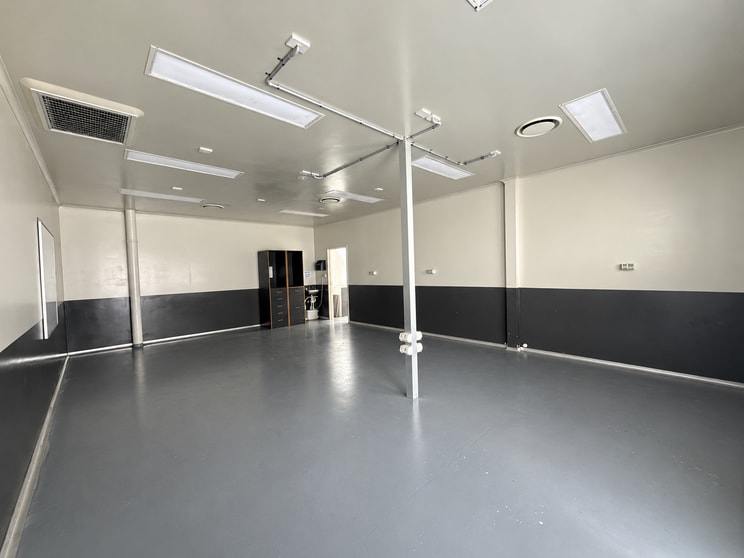 Click to view all images Unit 8/20-22 Ellerslie Road Meadowbrook QLD 4131 - Image 5
