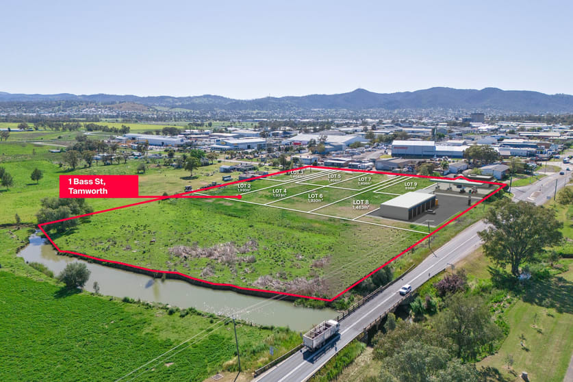 Click to view all images Bass Street Tamworth NSW 2340 - Image 2