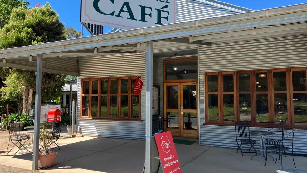Click to view all images 575-577 Whorouly Road Whorouly VIC 3735 - Image 2