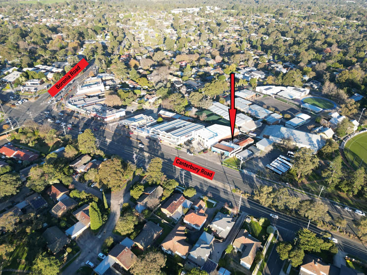 Click to view all images 572 Canterbury Road Vermont VIC 3133 - Image 3
